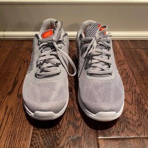 COPY - Nike revolution 3 running sneaker